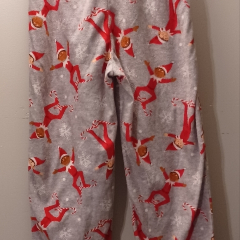 Rare Elf on A Shelf Candy Cane Gray Red Pajama Bottoms matching Christmas size 6